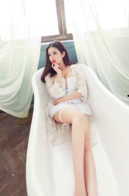 国产大秀女主播,闪耀舞台，绽放魅力